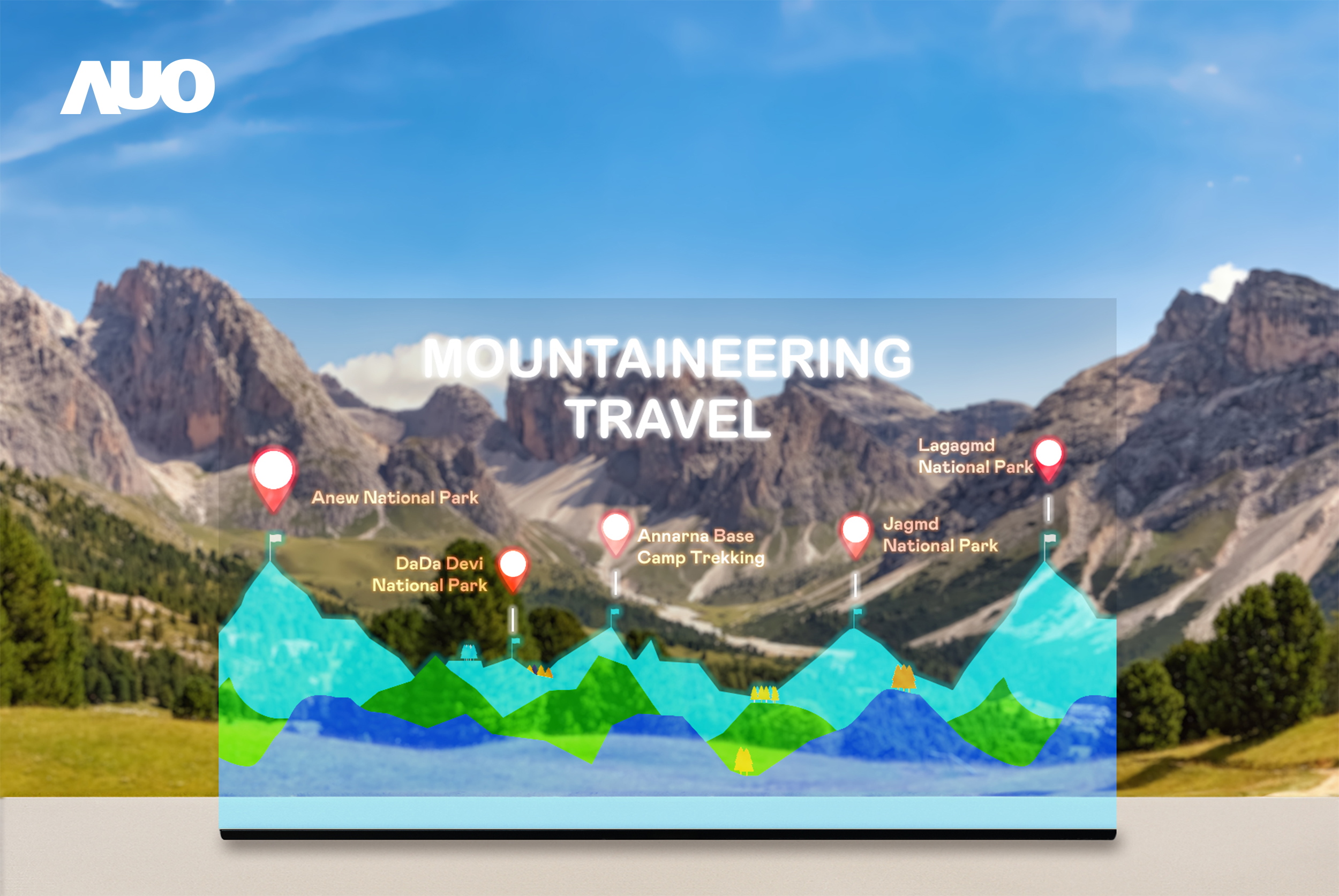 友達展示全球單片尺寸最大(*)42吋透明Micro LED顯示器拼接而成的「64吋透明Micro LED顯示器」，具備高透明度、1,000 nits高亮度、廣色域、採用三邊無邊框的無縫拼接等多重特色，呈現超高清、細膩畫質而不遮擋後方視覺，滿足層峰需求，可廣泛運用於零售、藝術展覽或商業空間等場域